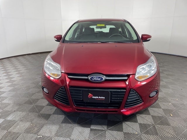 Used 2014 Ford Focus SE with VIN 1FADP3K21EL144147 for sale in Shakopee, Minnesota