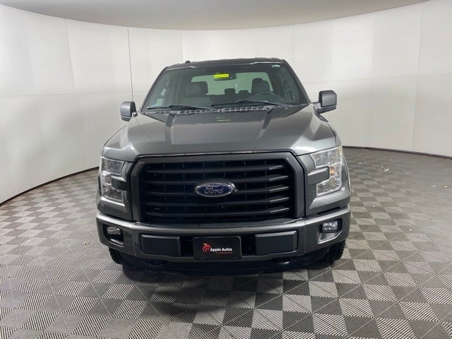 Used 2016 Ford F-150 XLT with VIN 1FTEW1EP3GFA72141 for sale in Shakopee, Minnesota
