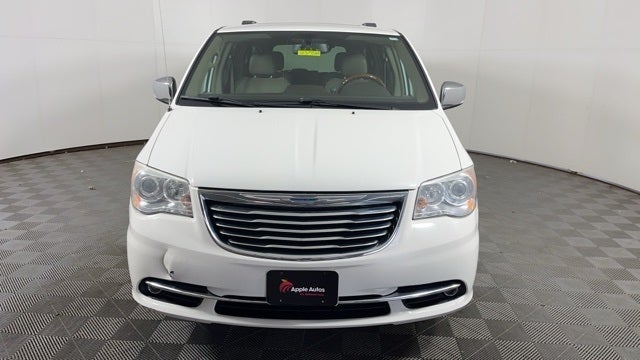 Used 2013 Chrysler Town & Country Limited with VIN 2C4RC1GG0DR711975 for sale in Shakopee, Minnesota