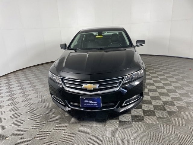 Used 2018 Chevrolet Impala 1LT with VIN 2G1105S38J9109041 for sale in Shakopee, Minnesota