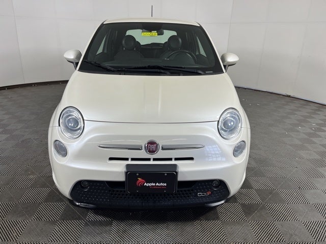 Used 2015 FIAT 500e Battery Electric with VIN 3C3CFFGE7FT623308 for sale in Shakopee, Minnesota