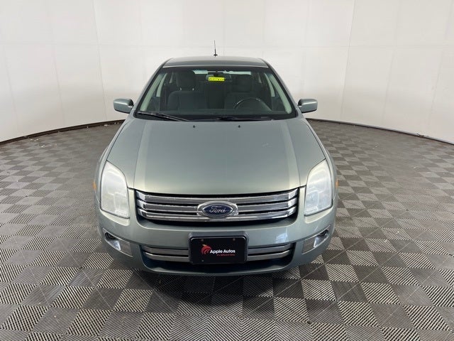 Used 2009 Ford Fusion SEL with VIN 3FAHP08129R102673 for sale in Shakopee, Minnesota