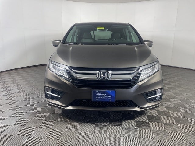 Certified 2018 Honda Odyssey Touring with VIN 5FNRL6H84JB010626 for sale in Shakopee, Minnesota